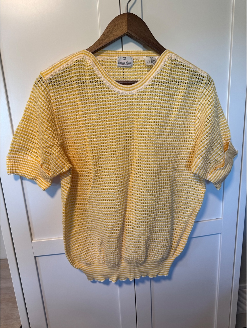 Vintage Neiman Marcus Yellow and White Short Sleeve Knit Sweater Medium